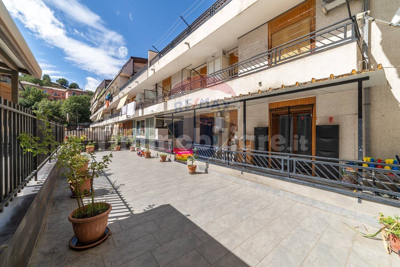 3 chambres Appartement à Bronte, Italy No. 178204