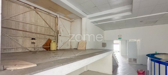 Gewerbliche Immobilie in Ponta Delgada, Portugal 1000m², Nr. 51185 33