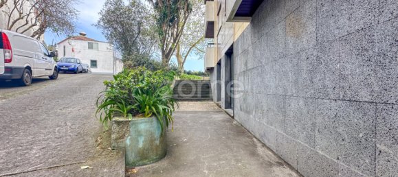 Gewerbliche Immobilie in Ponta Delgada, Portugal 1000m², Nr. 51185 17