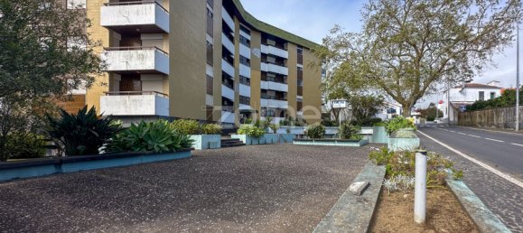 Gewerbliche Immobilie in Ponta Delgada, Portugal 1000m², Nr. 51185 5