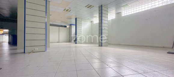 Gewerbliche Immobilie in Ponta Delgada, Portugal 1000m², Nr. 51185 10