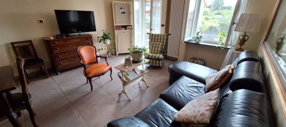 1 bedroom Apartment in Pino Torinese, Italy No. 275796 20