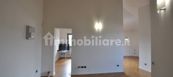 2 bedrooms Apartment in Florence, Italy No. 50485 2