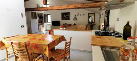 4-salle Appartement à Sulmona, Italy No. 80487 6