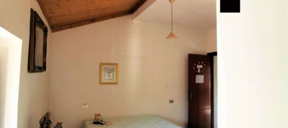 4-salle Appartement à Sulmona, Italy No. 80487 17