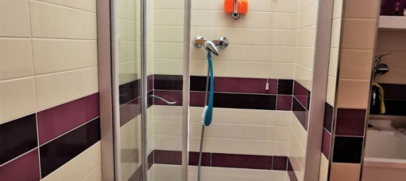 4-salle Appartement à Sulmona, Italy No. 80487 12