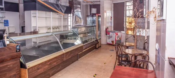 215m² Commercial property in Lisbon, Portugal No. 110314 26