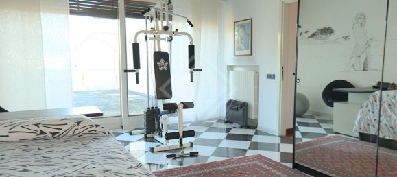 8 rooms Villa in Cantello, Italy No. 89891 13