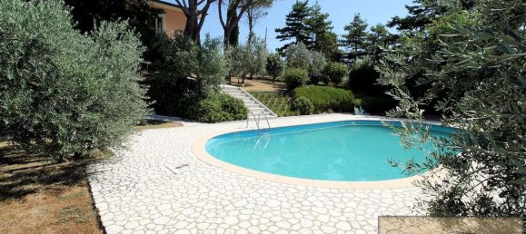 3 chambres Villa à Capolona, Italy No. 242 5