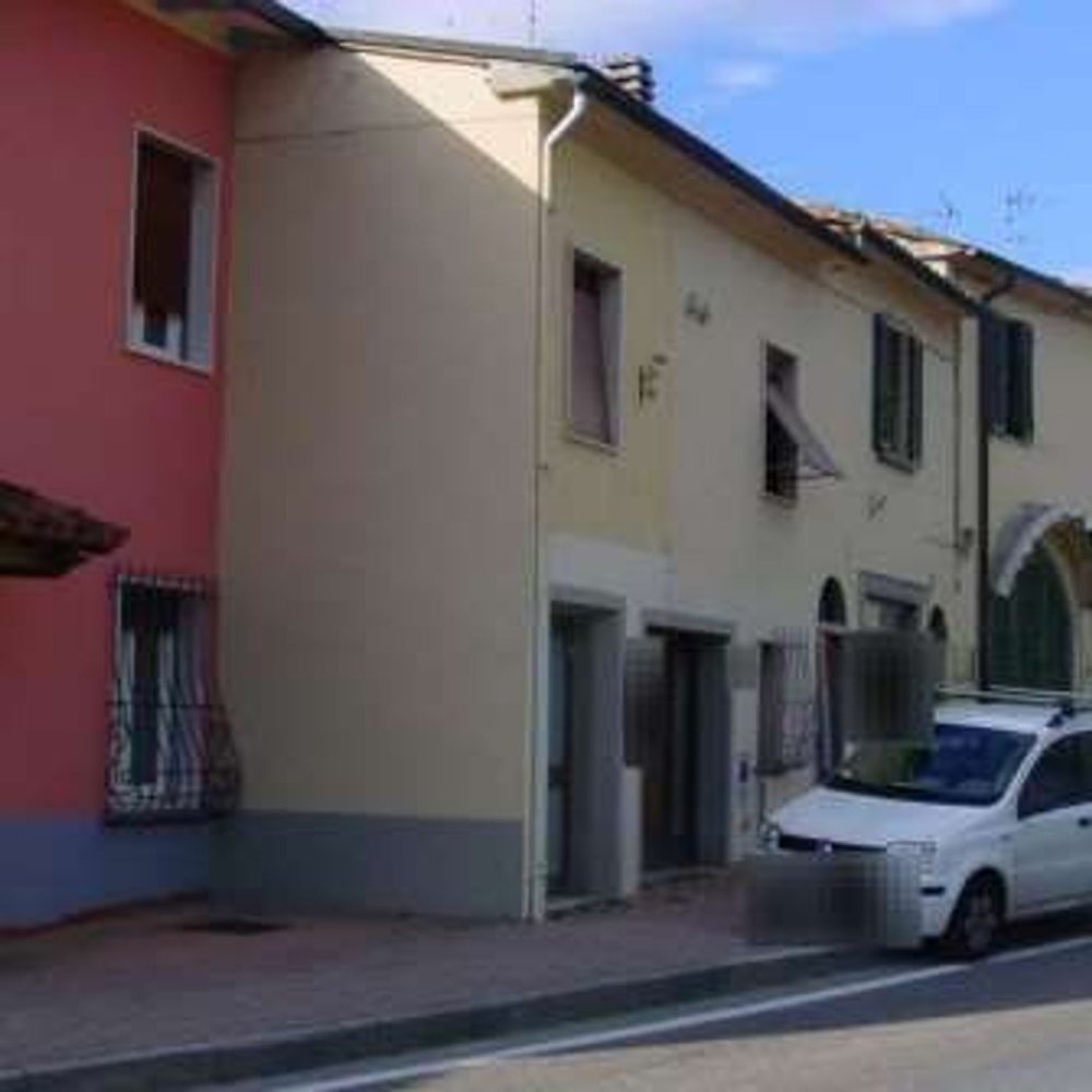 4 bedrooms Apartment in Cerreto Guidi, Italy No. 325365