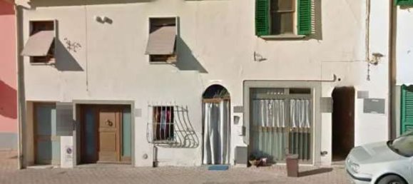 4 bedrooms Apartment in Cerreto Guidi, Italy No. 325365 6