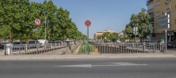 2 chambres Appartement à Granada, Spain No. 167862 4