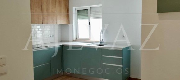 Apartamento de 2 dormitorios en Quarteira, Portugal No. 62789 15
