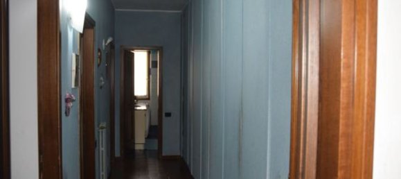 3-salle Appartement à Urgnano, Italy No. 5912 9