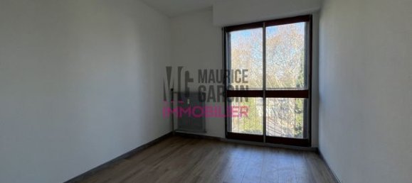 Apartamento de 3 dormitorios en Avignon, France No. 307767 6