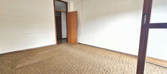 Apartamento T4 em Novara, Italy N.º 316774 10