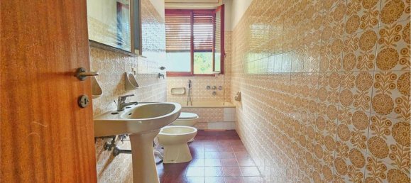 Apartamento T4 em Novara, Italy N.º 316774 12