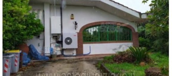 5 rooms House in Latina, Italy No. 208599 20