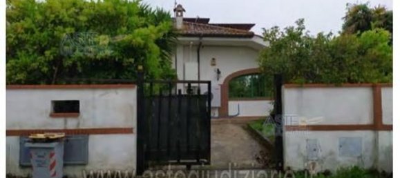5 rooms House in Latina, Italy No. 208599 17