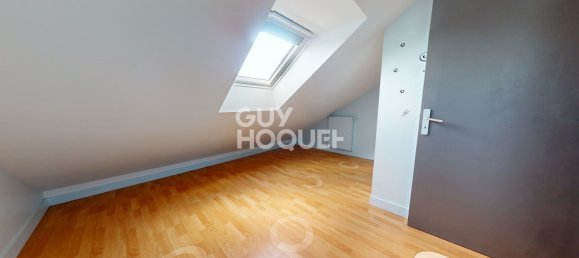 4 bedrooms House in Chateaudun, France No. 81660 9