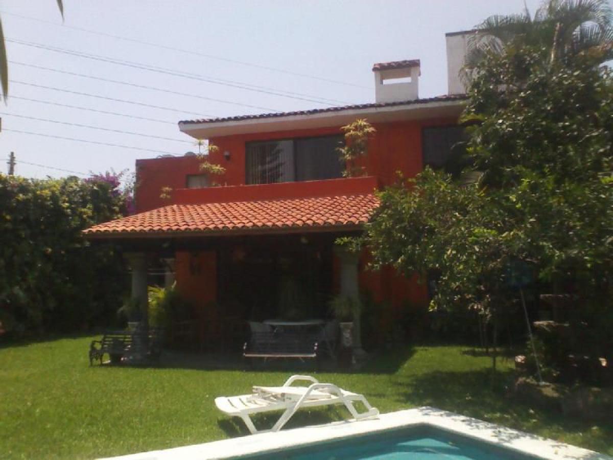 4 bedrooms House in Morelos, Mexico No. 168721