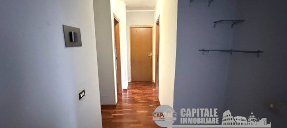 Квартира с 3 комнатами в Рим, Италия № 11232 8