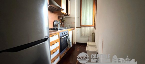 Квартира с 3 комнатами в Рим, Италия № 11232 5