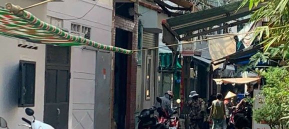 27m² Townhouse in District 1, Vietnam No. 12769 2