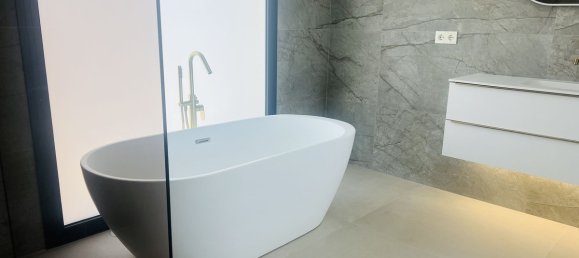 Villa de 4 dormitorios en Mijas, Spain No. 33480 39