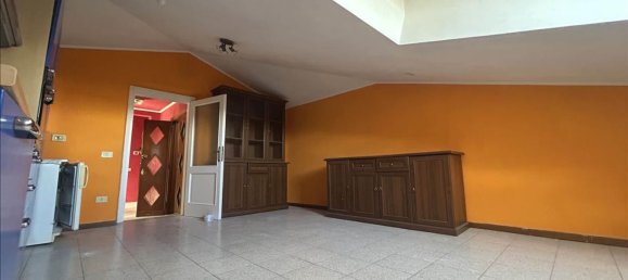 3 rooms Apartment in Castiglione del Lago, Italy No. 126542 5