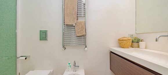 3 rooms Apartment in Milan, Italy No. 242321 2