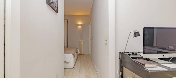 3 rooms Apartment in Milan, Italy No. 242321 11