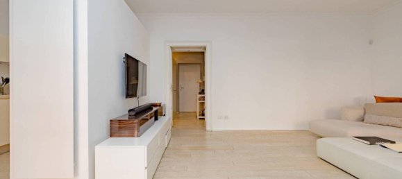 3 rooms Apartment in Milan, Italy No. 242321 30