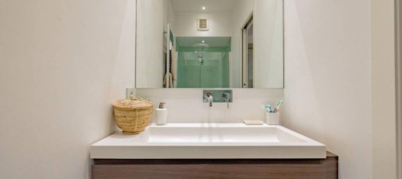 3 rooms Apartment in Milan, Italy No. 242321 4