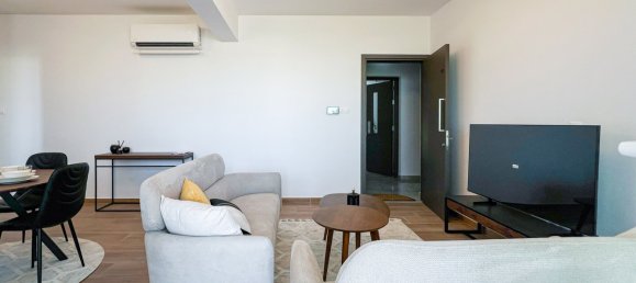 Квартира с 2 спальнями в Ливадия, Кипр № 26414 3