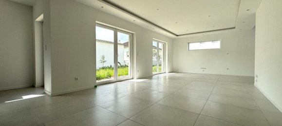 3 bedrooms House in Burnhaupt-le-Haut, France No. 71193 6