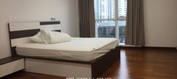 4 bedrooms Apartment in Tay Ho, Vietnam No. 974 7