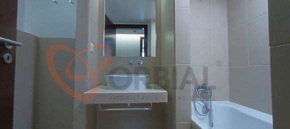 2 bedrooms Apartment in Guia, Portugal No. 107224 3