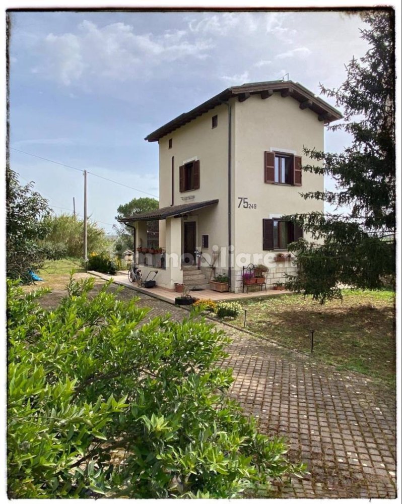 Casa T3 em Sermoneta, Italy N.º 333476