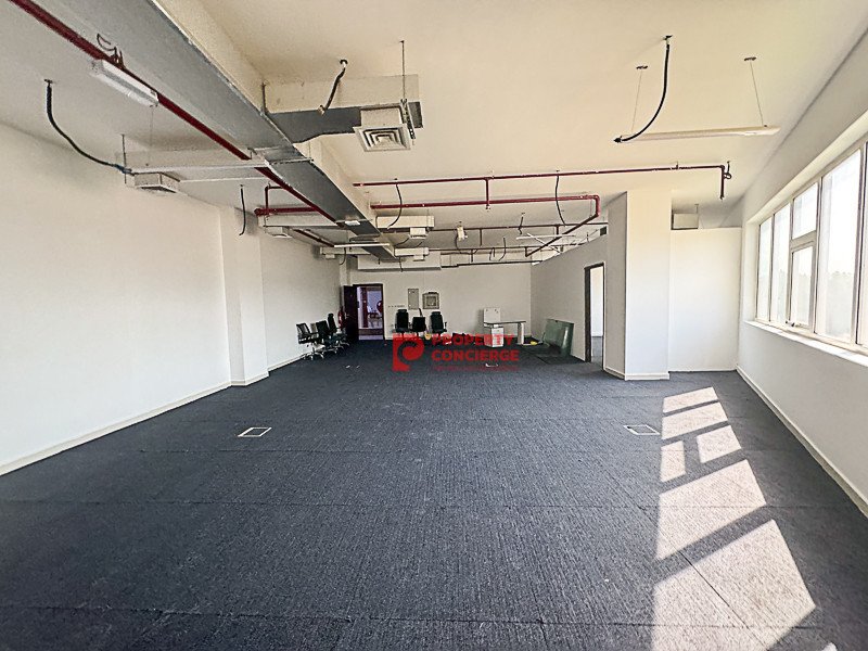 Bureau à Dubai Investment Park, UAE 162m² No. 42557