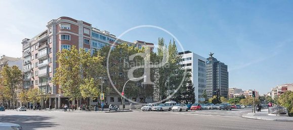 3 bedrooms Apartment in Madrid, Spain No. 125476 13