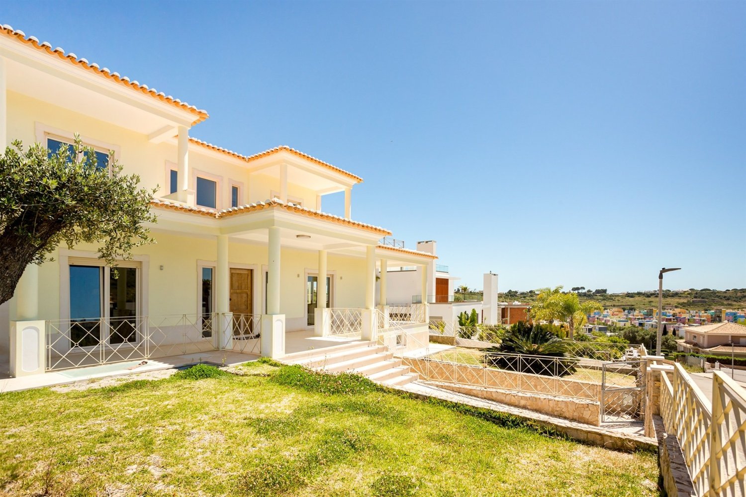 3 bedrooms House in Albufeira, Portugal No. 125530