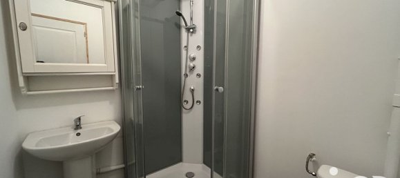 6 bedrooms Townhouse in Sainte-Genevieve-des-Bois, France No. 85207 10