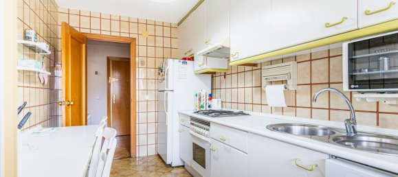 Apartamento de 4 dormitorios en Majadahonda, Spain No. 156516 10