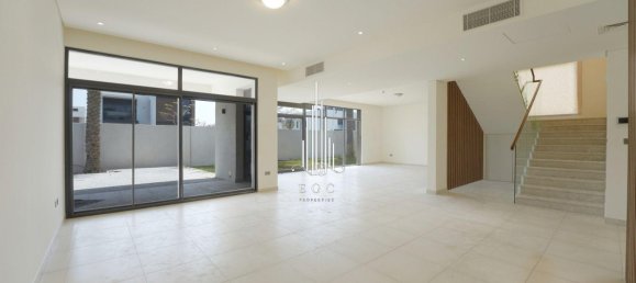 Villa de 4 dormitorios en Yas Island, UAE No. 35679 6