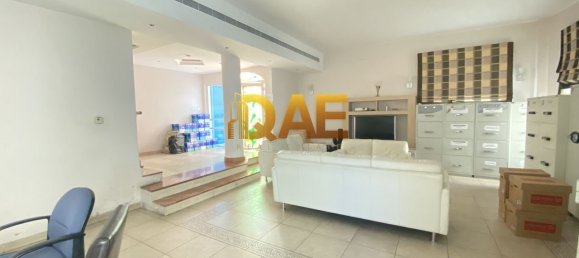 5 bedrooms Villa in Umm Suqeim, UAE No. 8720 13