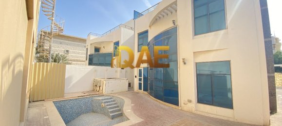 5 bedrooms Villa in Umm Suqeim, UAE No. 8720 4
