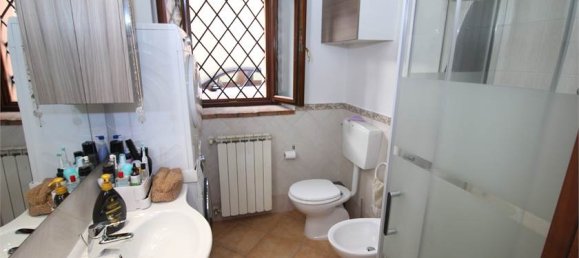 Apartamento de 2 dormitorios en Prignano sulla Secchia, Italy No. 324296 6