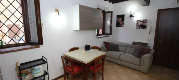 Apartamento de 2 dormitorios en Prignano sulla Secchia, Italy No. 324296 4