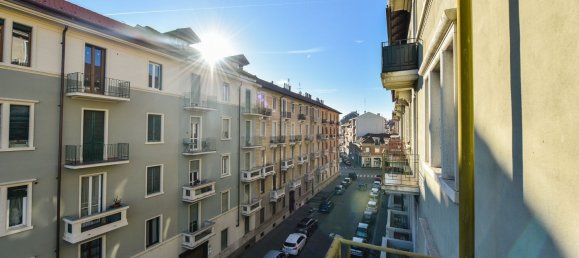 2 rooms Apartment in Turin, Italy No. 166224 7